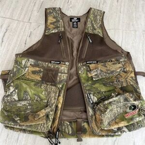 MOSSY OAK CAMO TURKEY HUNTING Padded VEST Sz Large OBSESSION MUST SEE!!
